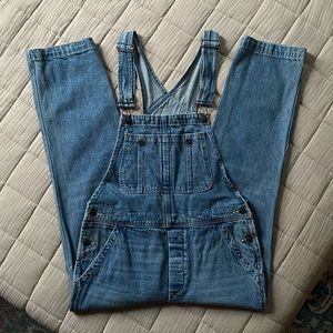 Free People boyfriend overalls, size 27